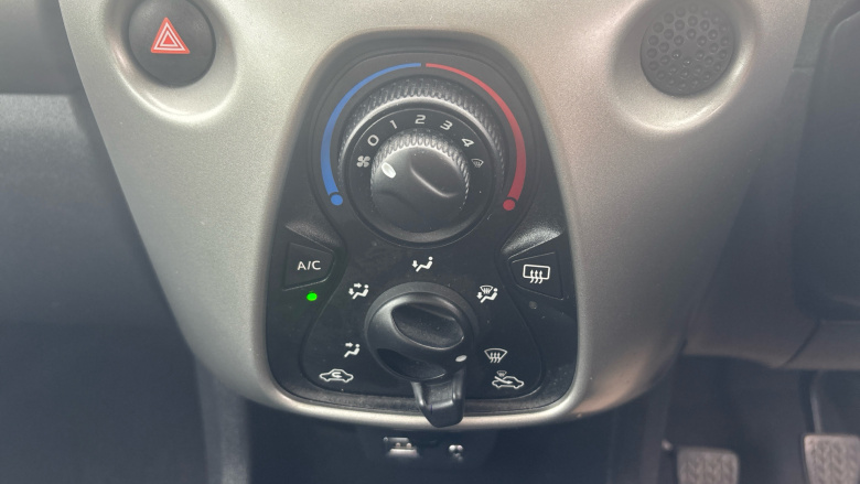 Citroen C1 1.0 VTi Feel 3dr Petrol Hatchback